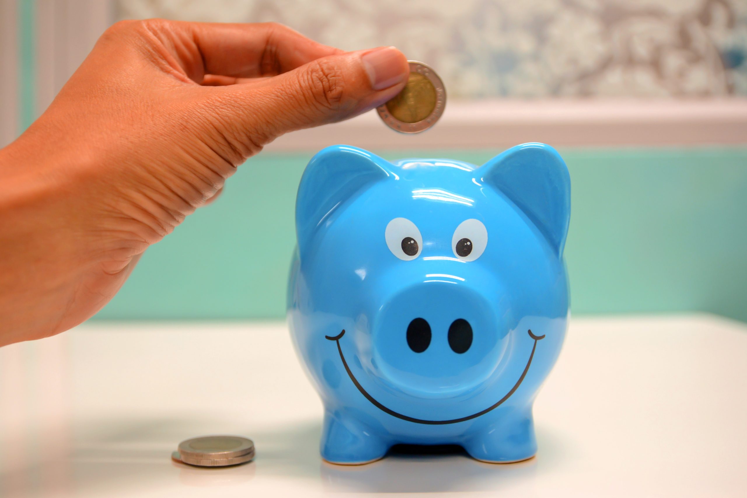 Money-Saving and Financial Tips for Young Adults