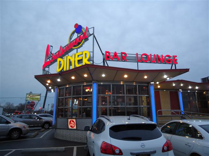 lindenwood diner east new york